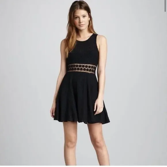 Free People Black Daisy Cutout Mini Dress Size 4 - Picture 2 of 5